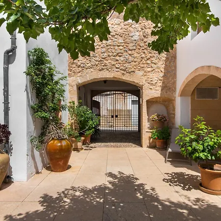 Hotel Moragues